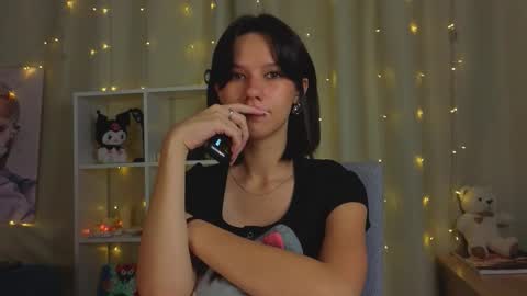 Mary online show from September 19, 4:25 am