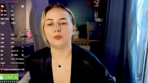 Snapshot of mira_mermayd chatting on June 4, 2:50 am Mira online show from June 4, 2:50 am