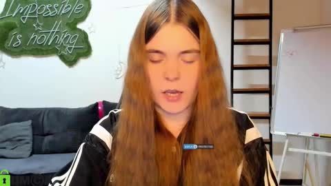 Snapshot of miraa_bloom chatting on March 3, 2:45 pm miraa_bloom online show from March 3, 2:45 pm