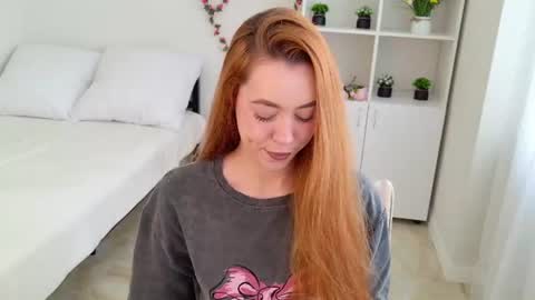 Snapshot of mirabella__flower chatting on July 28, 12:48 pm mirabella__flower online show from July 28, 12:48 pm