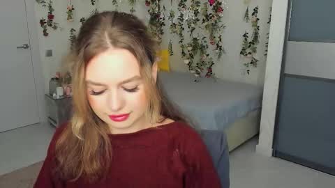 Emma online show from November 30, 4:11 pm
