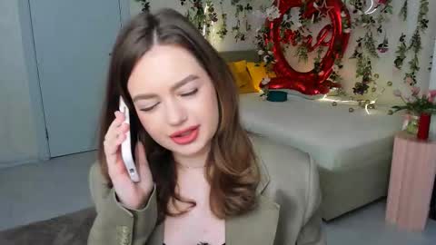 Emma online show from February 26, 7:24 pm