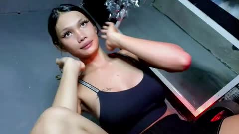 Zoey online show from August 2, 7:07 am