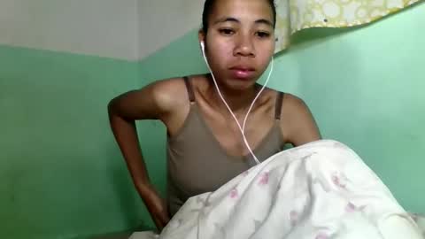 mirah881 online show from September 28, 5:02 am