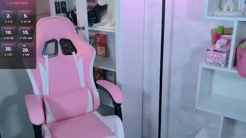 Snapshot of mirajade chatting on September 11, 2:11 am Mira online show from September 11, 2:11 am