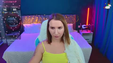 Snapshot of miralush chatting on December 5, 2:20 am Mira online show from December 5, 2:20 am