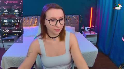 Snapshot of miralush chatting on December 17, 12:16 am Mira online show from December 17, 12:16 am