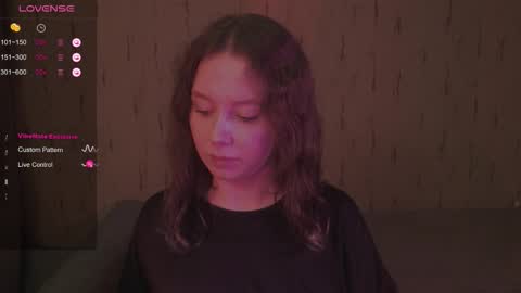 Snapshot of miranadevl chatting on September 17, 9:38 pm Kira online show from September 17, 9:38 pm