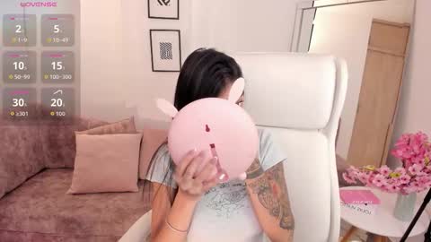 miranda_crawfor online show from October 28, 12:09 pm