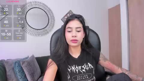 miranda_crawfor online show from June 14, 8:55 pm