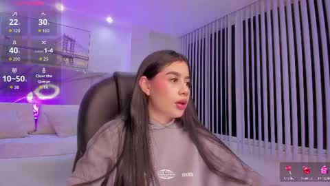 miranda_crawfor online show from June 19, 1:43 am