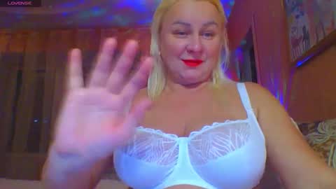 Miranda online show from October 13, 5:46 pm