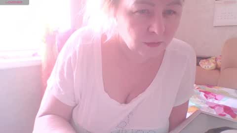 Snapshot of miranda_robinson chatting on February 28, 4:35 am Miranda online show from February 28, 4:35 am