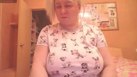 Snapshot of miranda_robinson chatting on February 28, 6:42 pm Miranda online show from February 28, 6:42 pm