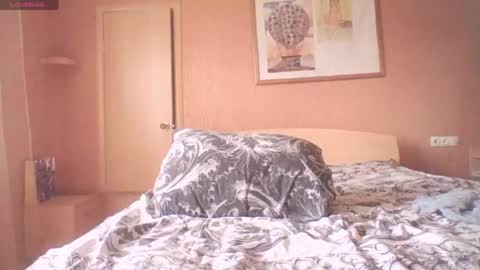 Snapshot of miranda_robinson chatting on May 23, 12:27 am Miranda online show from May 23, 12:27 am