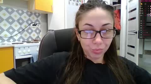 MIRANDA online show from November 24, 1:11 pm