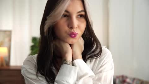 My name is Adele online show from October 23, 7:51 am