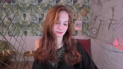 Snapshot of mirandaglow chatting on January 22, 5:48 am Miranda online show from January 22, 5:48 am