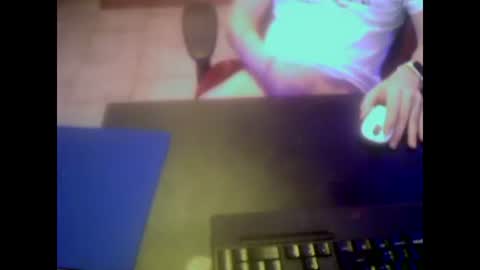 Snapshot of miranova25 chatting on January 6, 7:13 pm miranova25 online show from January 6, 7:13 pm