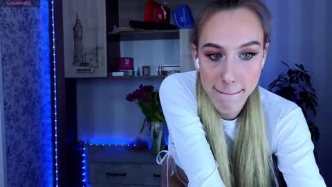 miraraid online show from March 10, 5:54 am