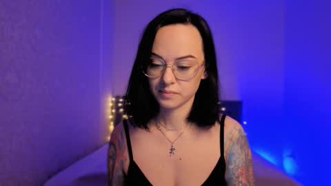 Snapshot of miraskyy chatting on March 7, 6:49 pm MiraSkyy online show from March 7, 6:49 pm