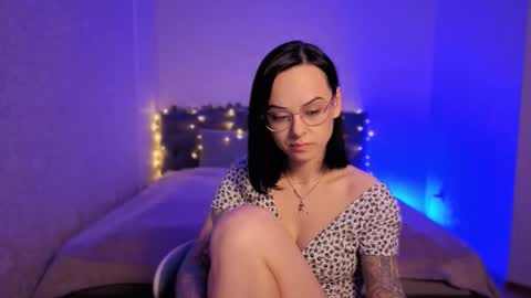 Snapshot of miraskyy chatting on March 20, 4:34 pm MiraSkyy online show from March 20, 4:34 pm