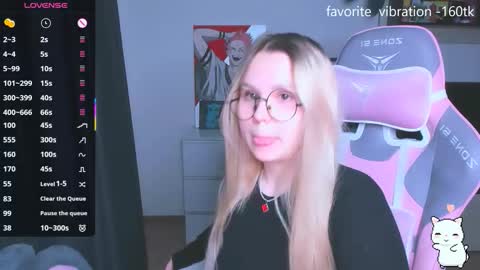 Kira online show from October 26, 6:14 pm