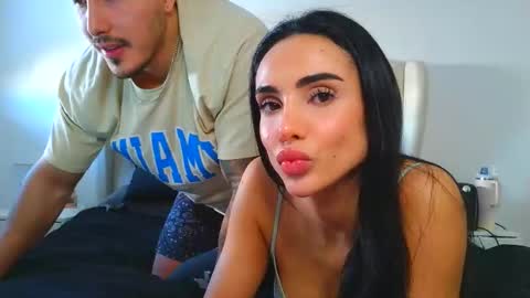 mireiaydavid online show from February 7, 10:08 am