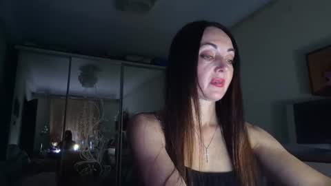 Christina online show from June 19, 9:07 pm