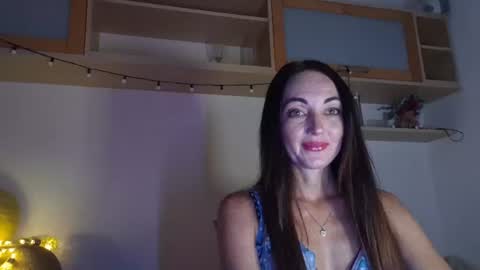 Christina online show from July 8, 8:46 pm