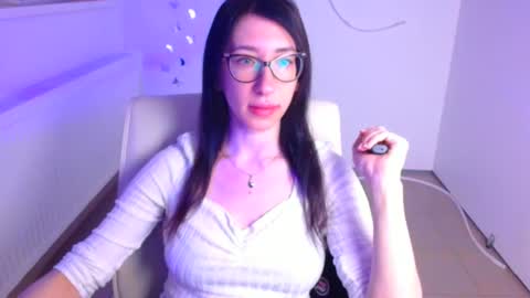 Snapshot of miriam_candyy chatting on December 14, 6:30 am Mariam online show from December 14, 6:30 am