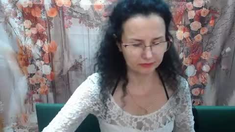 Miroslava Happi online show from July 6, 6:43 am