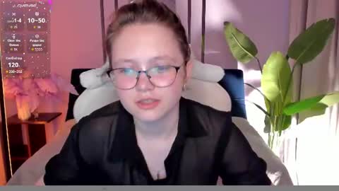Mirra online show from June 11, 1:49 am