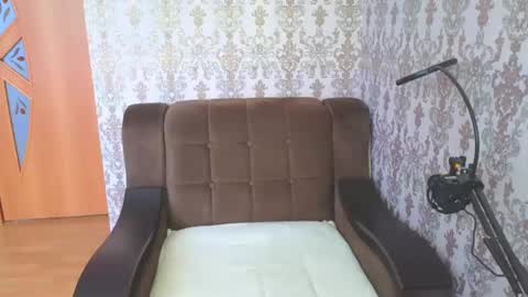 Anna online show from January 15, 9:45 am