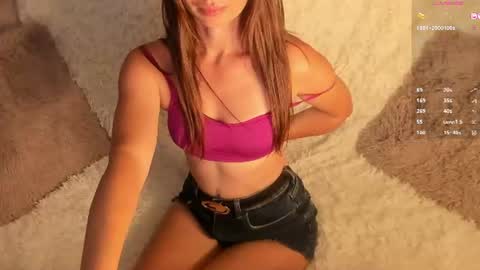Snapshot of mis_brandy chatting on July 7, 7:23 am Alexa online show from July 7, 7:23 am