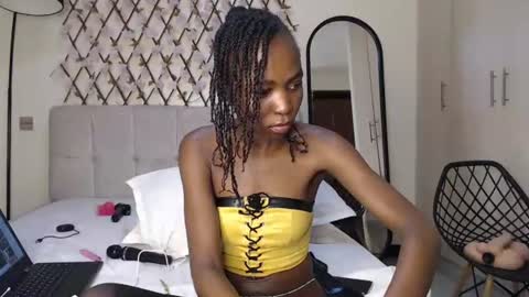 Snapshot of mis_kaylee chatting on July 26, 8:05 pm mis_kaylee online show from July 26, 8:05 pm
