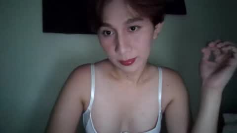 its me kizzy online show from September 14, 7:07 am