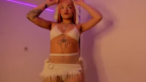 Snapshot of misa___amane chatting on December 8, 12:51 am Misa Independent model online show from December 8, 12:51 am