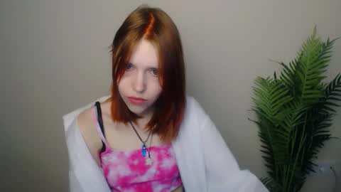 Snapshot of misaki_chan_ chatting on March 21, 10:35 pm misaki_chan_ online show from March 21, 10:35 pm