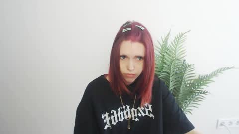 Snapshot of misaki_chan_ chatting on May 14, 8:10 am misaki_chan_ online show from May 14, 8:10 am