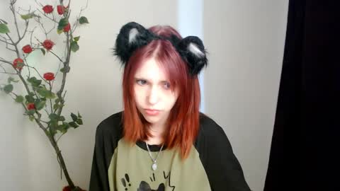 Snapshot of misaki_chan_ chatting on May 22, 9:59 am misaki_chan_ online show from May 22, 9:59 am