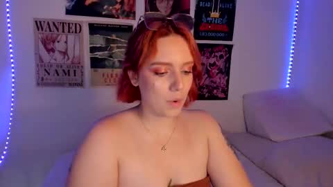 Snapshot of misaki_harmon chatting on September 21, 1:18 am Lucy Harmon online show from September 21, 1:18 am