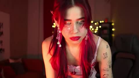 Snapshot of misapage chatting on February 13, 11:12 pm Misa online show from February 13, 11:12 pm