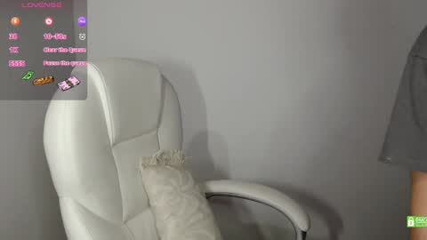 misha online show from February 19, 10:01 am