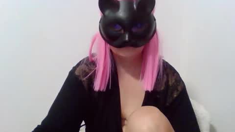 Snapshot of misha_ilona chatting on March 18, 8:34 pm misha_ilona online show from March 18, 8:34 pm