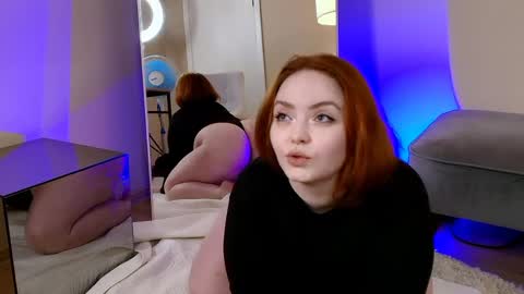 Snapshot of misha_the_createrr chatting on April 3, 9:07 am Ivy online show from April 3, 9:07 am