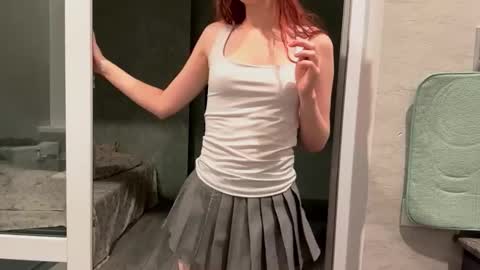 Molly online show from October 17, 5:59 pm