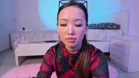 Mishel online show from February 23, 1:57 am