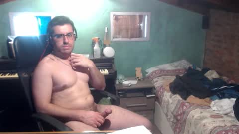 Snapshot of mishiman92 chatting on October 23, 6:39 pm Mishiman online show from October 23, 6:39 pm