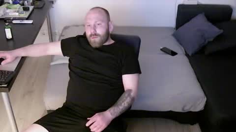 Snapshot of misio666 chatting on March 6, 9:55 pm misio666 online show from March 6, 9:55 pm